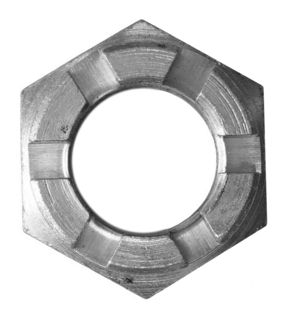 DIN 937 M 18  quality 04 AU